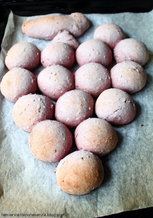 pane con salame e vino
