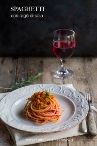 spaghetti con ragù di soia